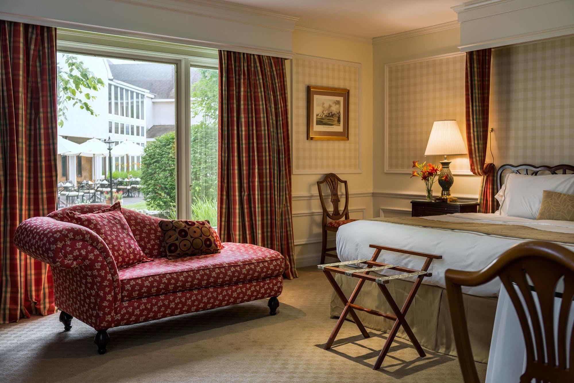 Orchards Hotel Уильямстаун Экстерьер фото