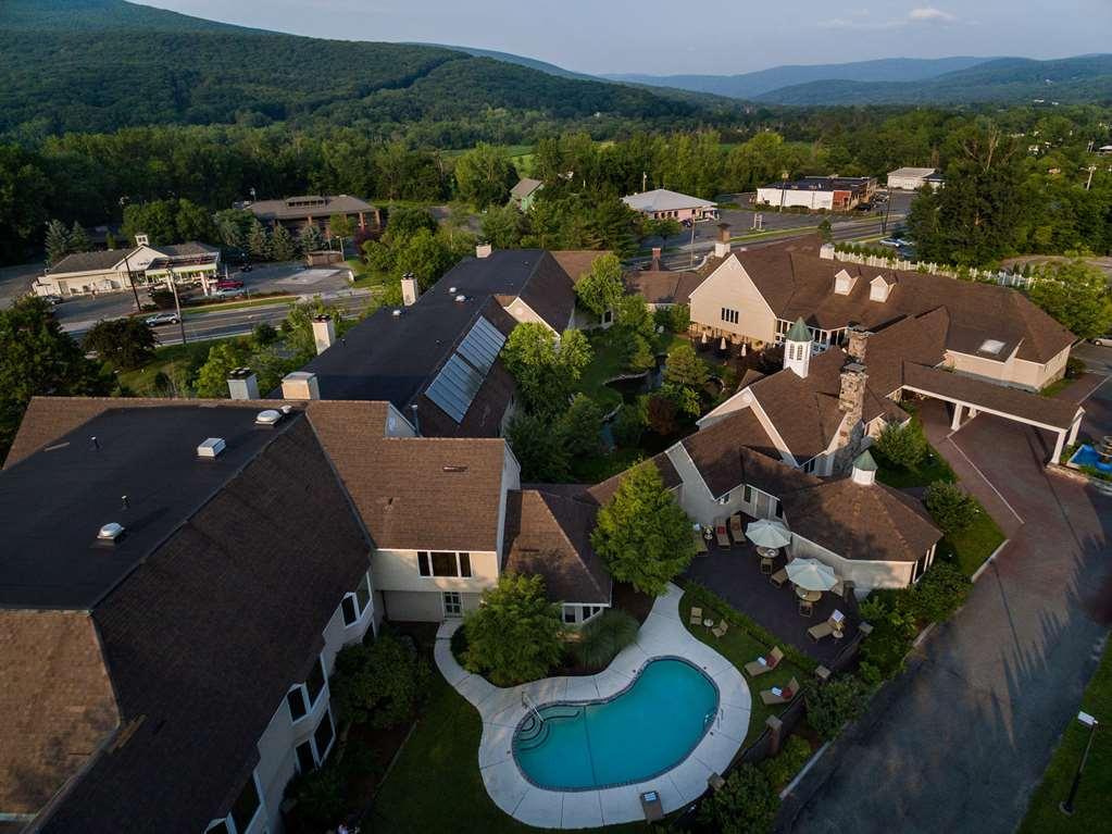 Orchards Hotel Уильямстаун Экстерьер фото